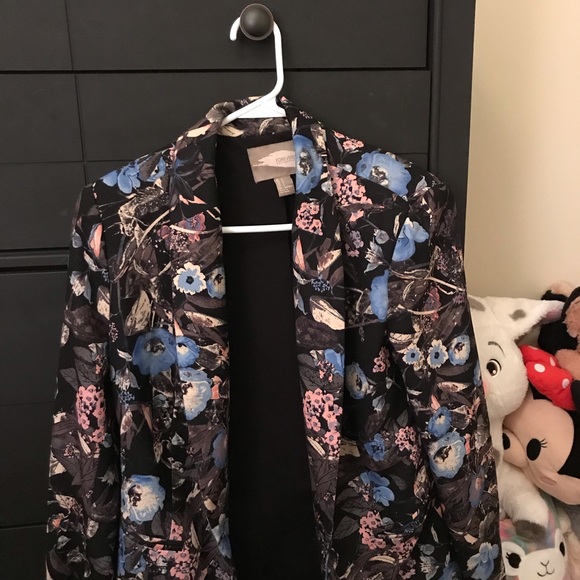 A little Bit of Everything - Picture 4 of 8